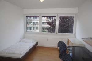 IDEALE WG-WOHNUNG FÜR 4 IM ZENTRUM - NÄHE UNI IDEALE WG-WOHNUNG FÜR 4 IM ZENTRUM - NÄHE UNI