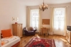 Top-adaptierte, frisch ausgestattete 3er WG-Wohnung in der Mitterau. Top-adaptierte, frisch ausgestattete 3er WG-Wohnung in der Mitterau.
